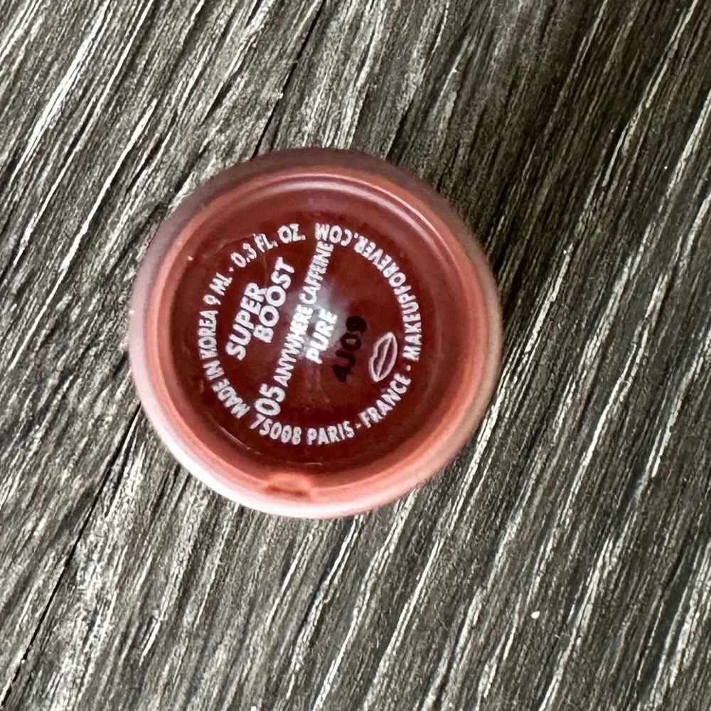 Nwt MAKE UP FOR EVER  Super Boost Lip Gloss 05 anywhere caffeine